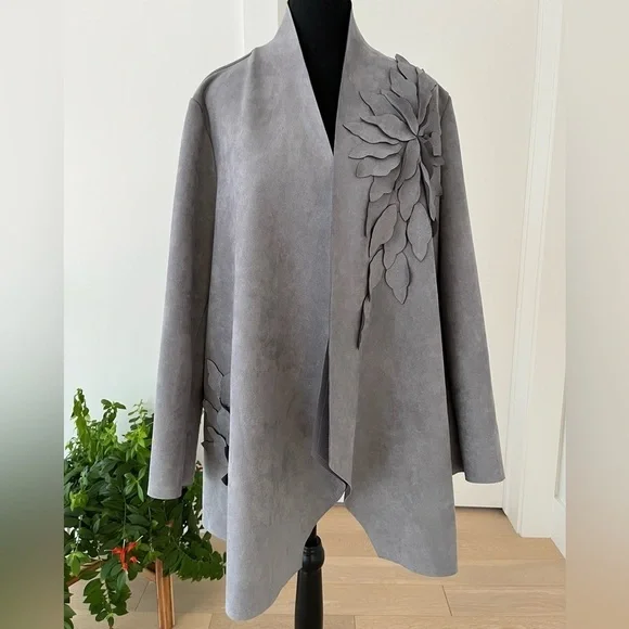 CARTISE Faux Suede Open Front Waterfall  Grey Jacket Floral Applique Neutral - Picture 9 of 17